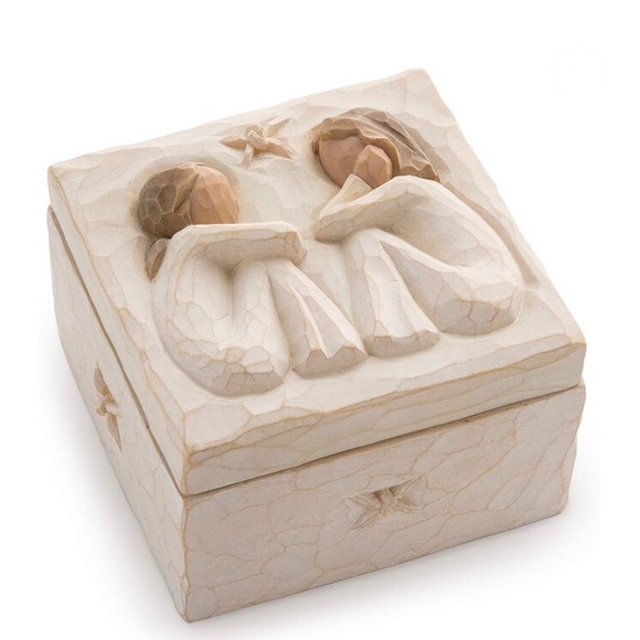 Willow Tree Friendship keepsake box